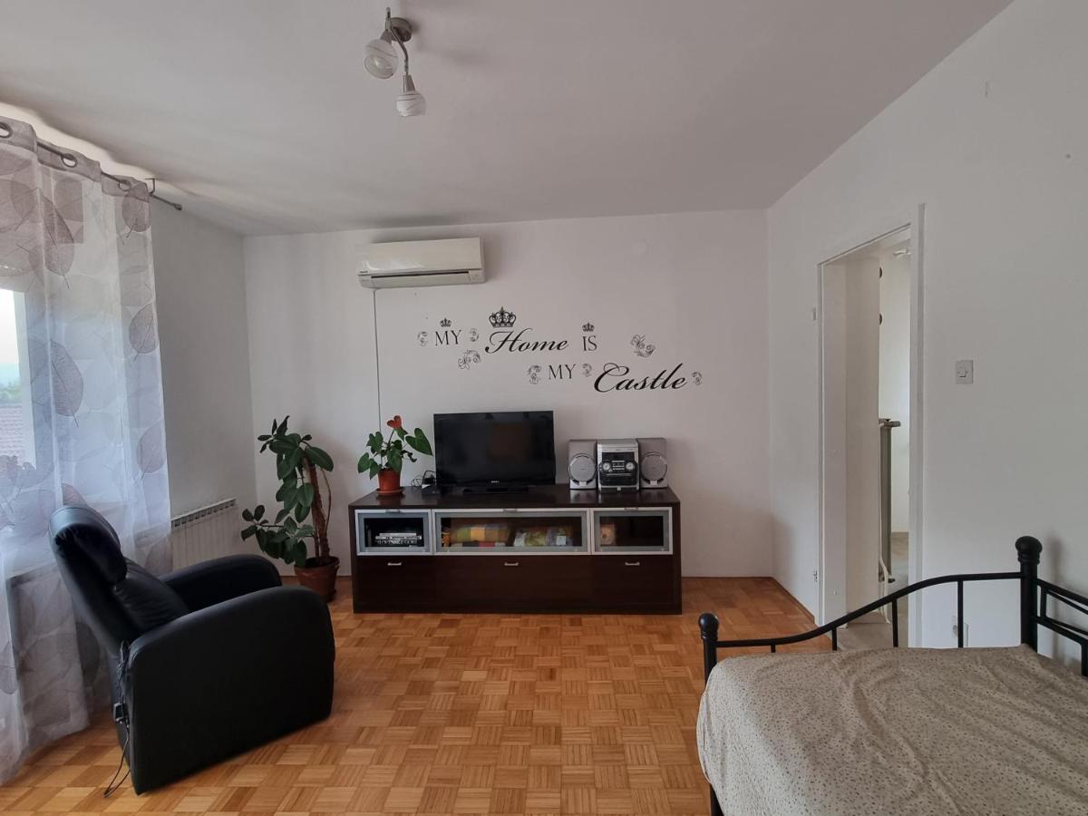 Apartma Doma Tolmin Exteriér fotografie