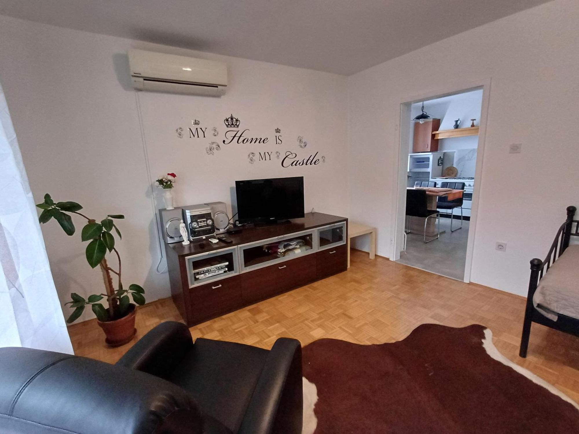 Apartma Doma Tolmin Exteriér fotografie